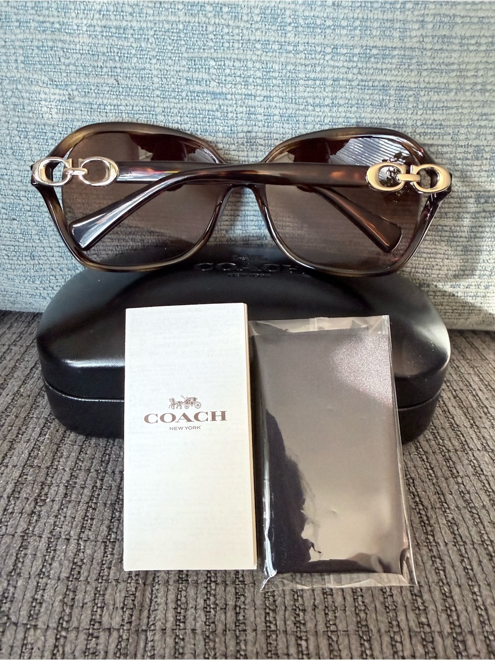 Coach Oversized Sunglasses Tortoise Brown/Gradient - Picture 4 of 11